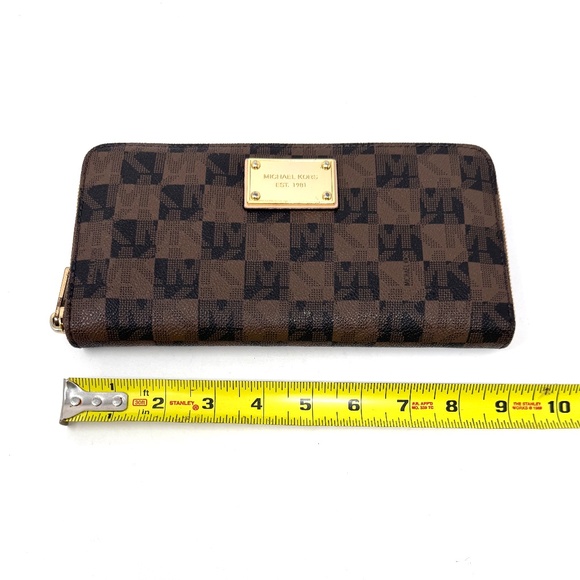 Michael Kors Jet Set Travel Continental Signature Logo Wallet - Picture 5 of 8